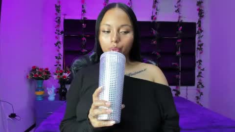 Snapshot of sweelanna chatting on 06.09.26 sweet ana online show from 06.09.26