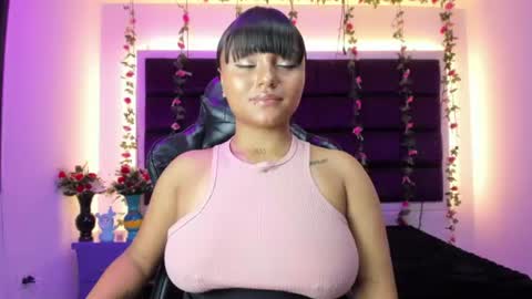 Snapshot of sweelanna chatting on 07.14.26 sweet ana online show from 07.14.26