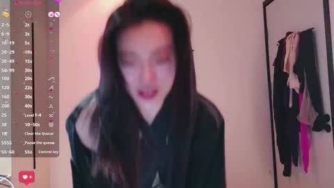 Snapshot of sweet0830 chatting on 11.04.25 sweet0830 online show from 11.04.25