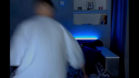 sweet online show from 02.23.25