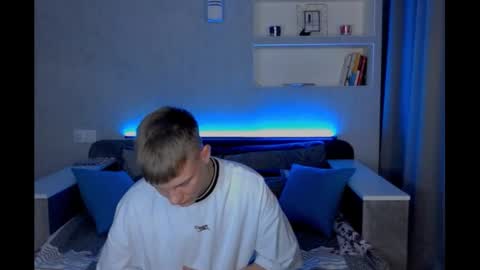 sweet online show from 02.25.25