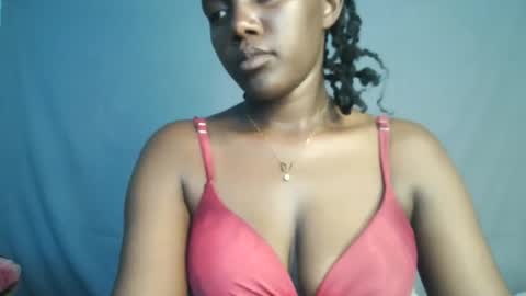 Snapshot of sweet69berry chatting on 12.23.25 sweet69berry online show from 12.23.25