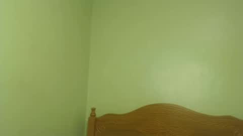 Snapshot of sweet69petyte chatting on 01.20.25 Petite Queen online show from 01.20.25