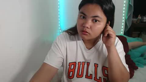 Snapshot of sweet_69ally chatting on 11.04.25 ally online show from 11.04.25