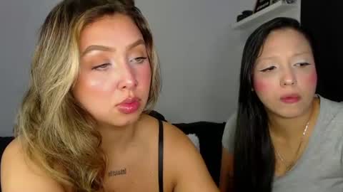 Snapshot of sweet__pink chatting on 06.18.26 Taty online show from 06.18.26