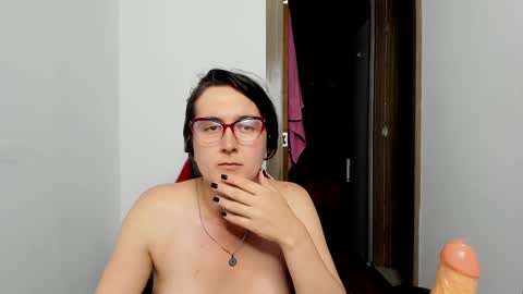 sweet__suck69bitch online show from 12.04.24