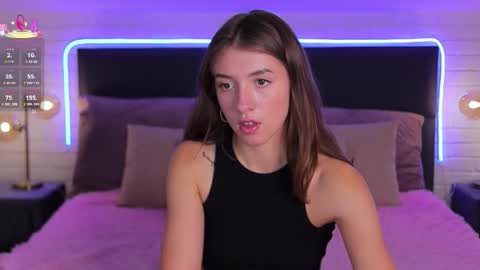 sweet__vikki online show from 10.18.25