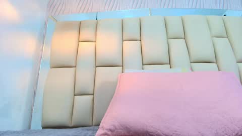 Amye  online show from 10.04.25