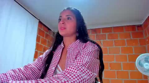 sweet and hot alaia online show from 09.25.25