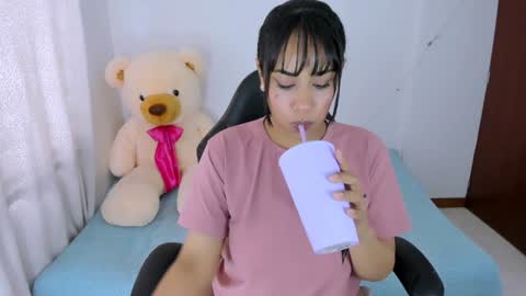 Stephanie online show from 01.15.25