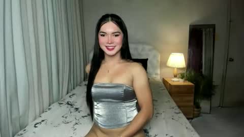 Snapshot of sweet_angel985251 chatting on 04.29.26 SweetAangel online show from 04.29.26