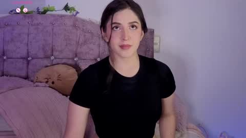 Snapshot of sweet_anllela chatting on 05.21.26 Sthefany Lauren Independent Model online show from 05.21.26