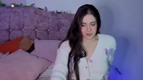 Snapshot of sweet_anllela chatting on 05.25.26 Sthefany Lauren Independent Model online show from 05.25.26
