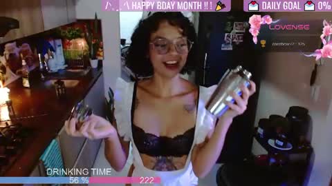Snapshot of sweet_bluee chatting on 07.04.26 Tutti online show from 07.04.26