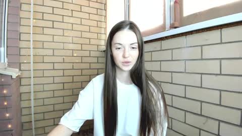 Snapshot of sweet_bun__ chatting on 05.18.26 Christina online show from 05.18.26