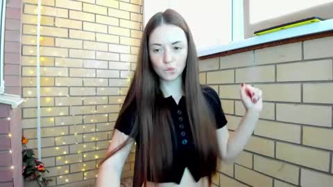 Snapshot of sweet_bun__ chatting on 06.06.26 Christina online show from 06.06.26