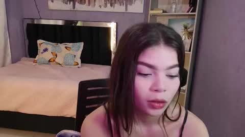 Candy online show from 11.25.25