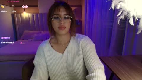 Camila online show from 09.26.25