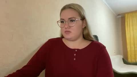 Tender Anna online show from 01.23.25