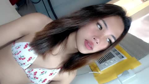 Snapshot of sweet_cassy12 chatting on 05.08.26 sweet_cassy12 online show from 05.08.26