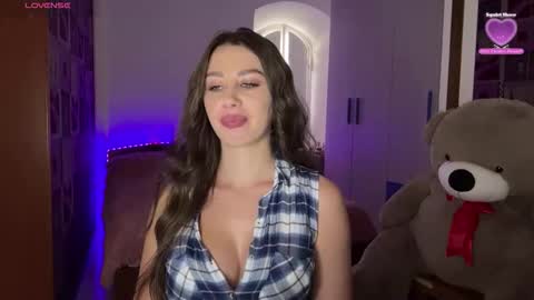 Sweet Cherry online show from 09.18.25