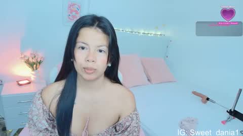 sweet_dania_ online show from 09.15.25