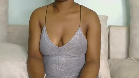 Snapshot of sweet_dellah54 chatting on 02.02.26 dellah online show from 02.02.26