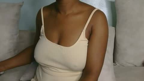 Snapshot of sweet_dellah54 chatting on 02.04.26 dellah online show from 02.04.26