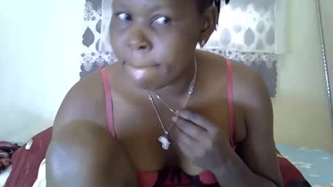 Snapshot of sweet_dori33 chatting on 02.24.26 sweet_dori33 online show from 02.24.26