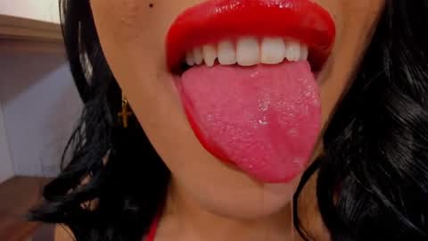 sweet_eliizabeth online show from 04.01.26