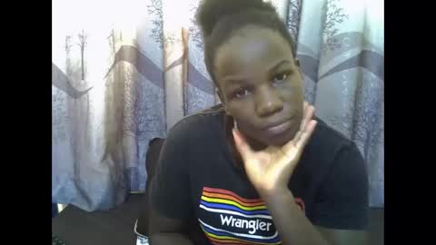 Snapshot of sweet_elisa001 chatting on 06.04.26 Edah online show from 06.04.26