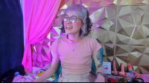  emmili  online show from 12.28.24