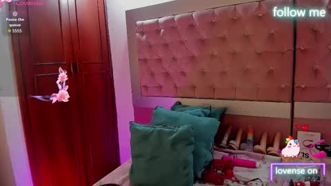  emmili  online show from 02.09.26