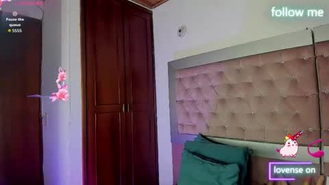  emmili  online show from 03.17.26