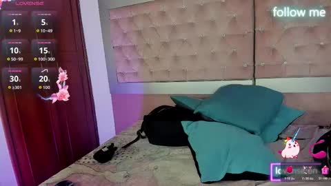  emmili  online show from 03.24.26