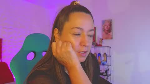 Snapshot of sweet_evans___ chatting on 10.04.25 Sweet Evans online show from 10.04.25