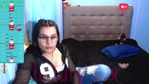 Snapshot of sweet_fantasy_couple chatting on 11.05.25 sweet_fantasy_couple online show from 11.05.25