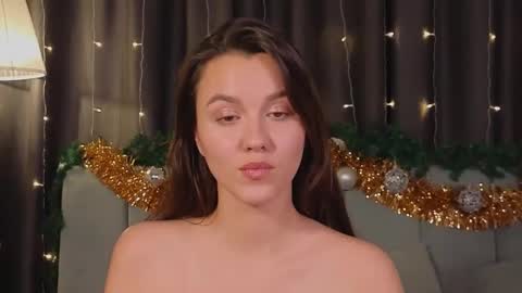 Snapshot of sweet_haeven chatting on 12.25.24 Im Mia.LOVELY PATTERNS 100 120 160 200 my toy buzzes from 2 tip online show from 12.25.24