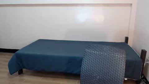 sophia daisy  online show from 11.02.25