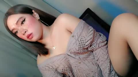 Snapshot of sweet_honeylove chatting on 06.12.26 Anisha online show from 06.12.26