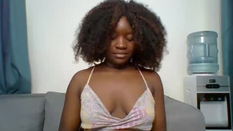 ESTHER NEEMA online show from 10.20.25