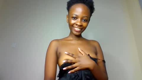 Snapshot of sweet_jovial chatting on 05.25.26 sweet_jovial online show from 05.25.26