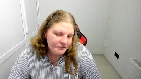 Snapshot of sweet_karla_la chatting on 05.22.26 Karla online show from 05.22.26