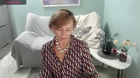 Helen online show from 09.11.25