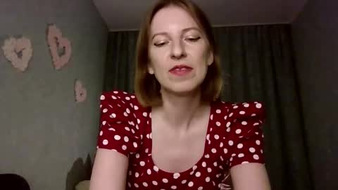 sweet_lilbunny online show from 09.19.25