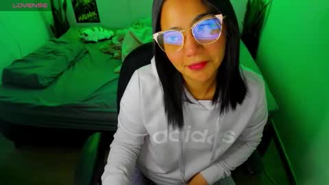 Lina online show from 02.12.26