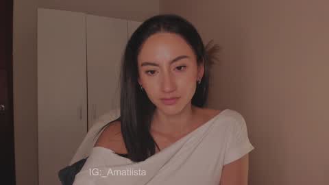 Snapshot of sweet_mara_cat chatting on 02.06.25 Mor online show from 02.06.25