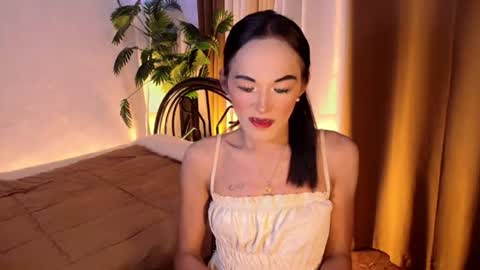 Snapshot of sweet_marry143 chatting on 06.22.26 marry online show from 06.22.26