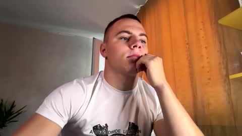 sweet_mike1 online show from 09.24.25
