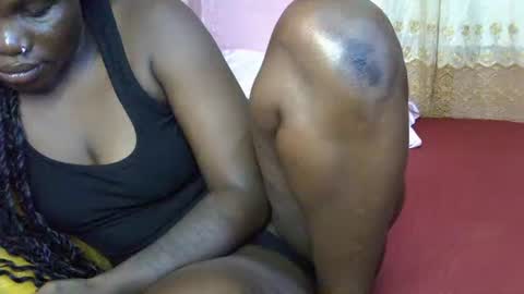 Snapshot of sweet_monalisa93 chatting on 11.11.25 Lisa online show from 11.11.25